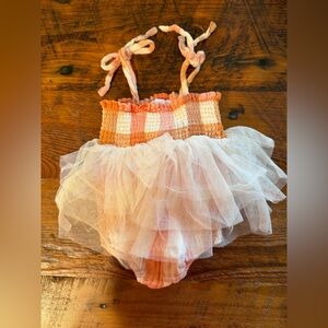 Tutu jumper